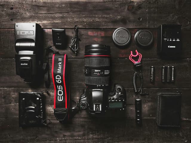 Do czego służy aparat fotograficzny i jak go wykorzystać w różnych sytuacjach Do czego służy aparat fotograficzny i jak go wykorzystać w różnych sytuacjach