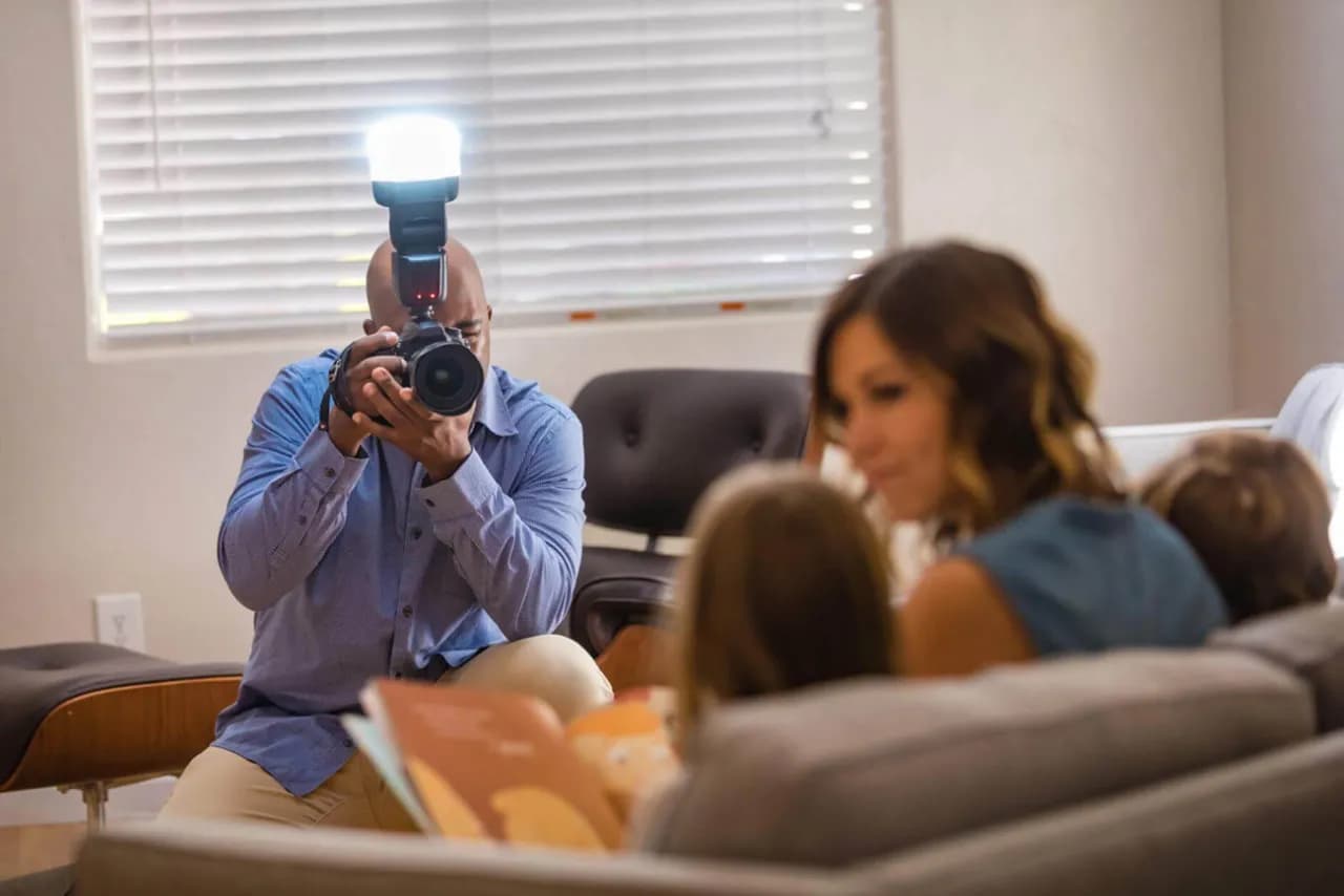 Jasny obiektyw czy lampa błyskowa: Co lepsze do fotografii w słabym świetle Jasny obiektyw czy lampa błyskowa: Co lepsze do fotografii w słabym świetle