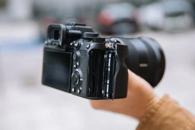 Sony A7S III: Recenzja, opinie użytkowników i zastosowanie w fotografii Sony A7S III: Recenzja, opinie użytkowników i zastosowanie w fotografii